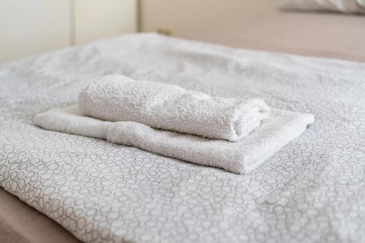 Next Home - Free Parking & Wifi - Badewanne Duisburg Zewnętrze zdjęcie