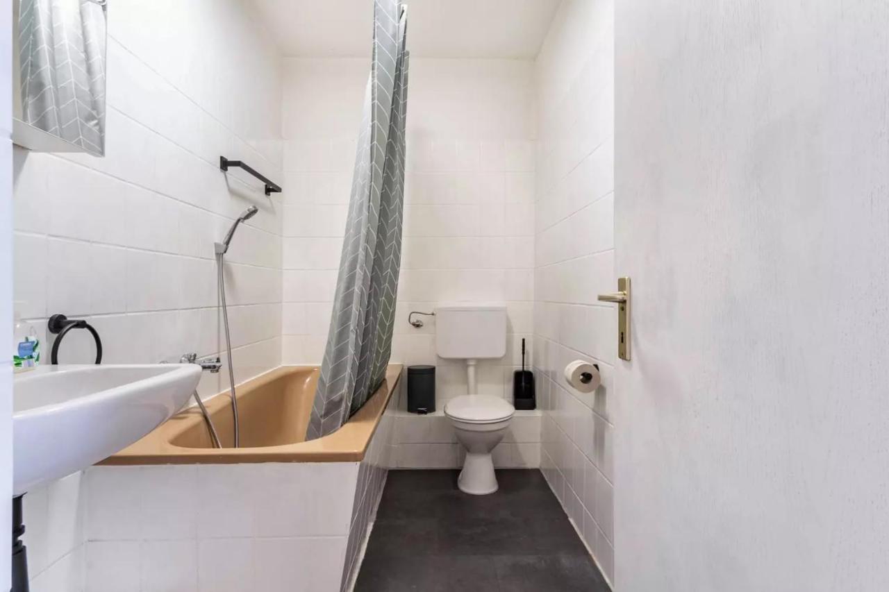 Next Home - Free Parking & Wifi - Badewanne Duisburg Zewnętrze zdjęcie